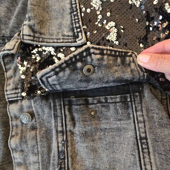 L&B Lucky and Blessed Womens Black Sequined Distressed Denim Jacket Large - Picture 7 of 13